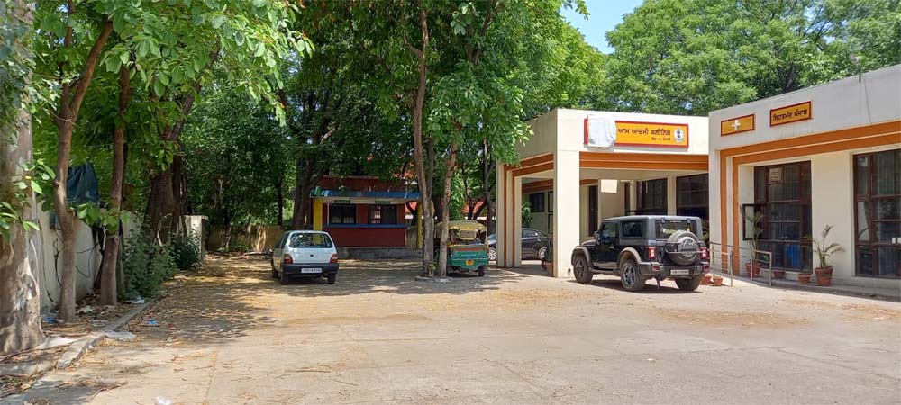 Residents of Phase 11 and nearby villages demand opening of Ayurvedic dispensary in Phase 11